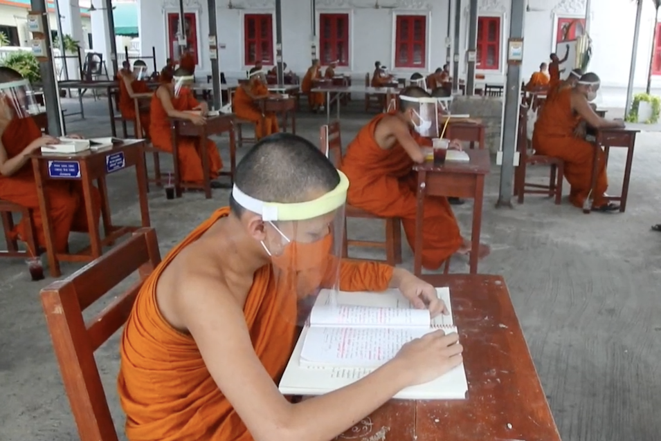 Innovación y buen karma en los tradicionales templos tailandeses