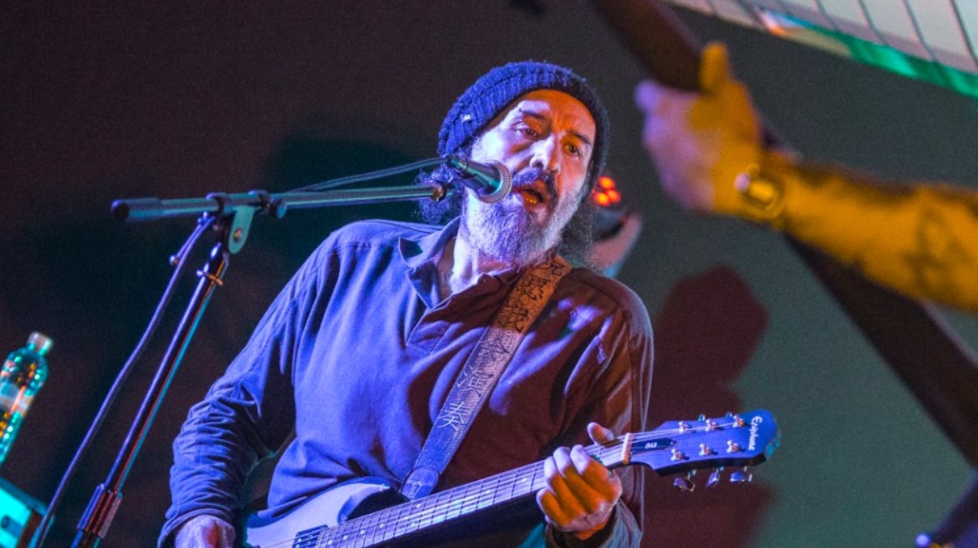 Murió el cantante mexicano Tavo Resorte, fundador de la banda Resorte