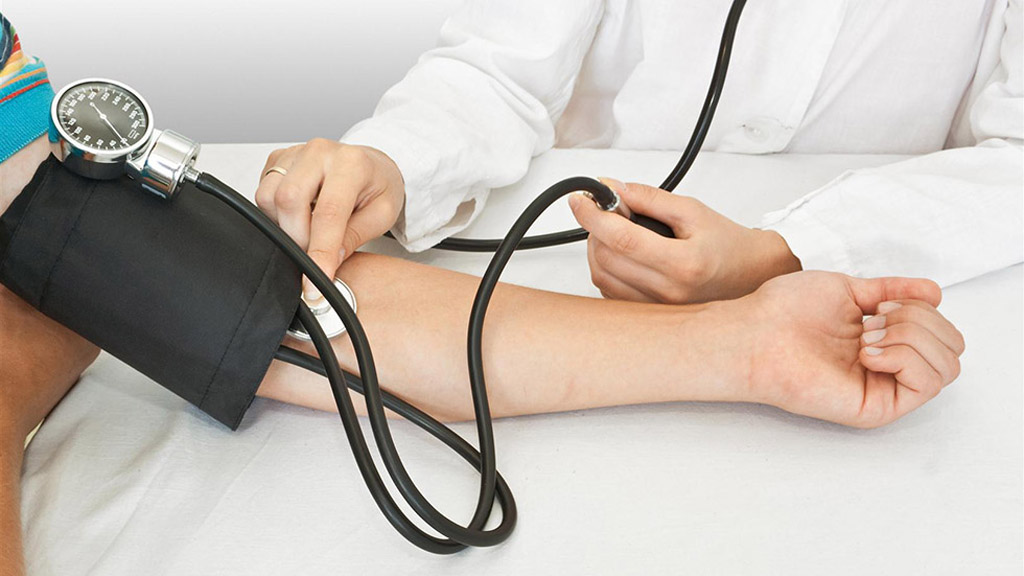 Jóvenes mexicanos cada vez más propensos a padecer hipertensión