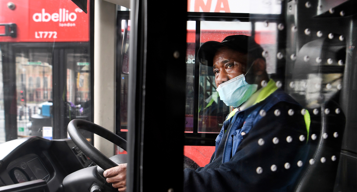 Probabilidad de morir por COVID-19 en pacientes negros es cuatro veces mayor, según estudio