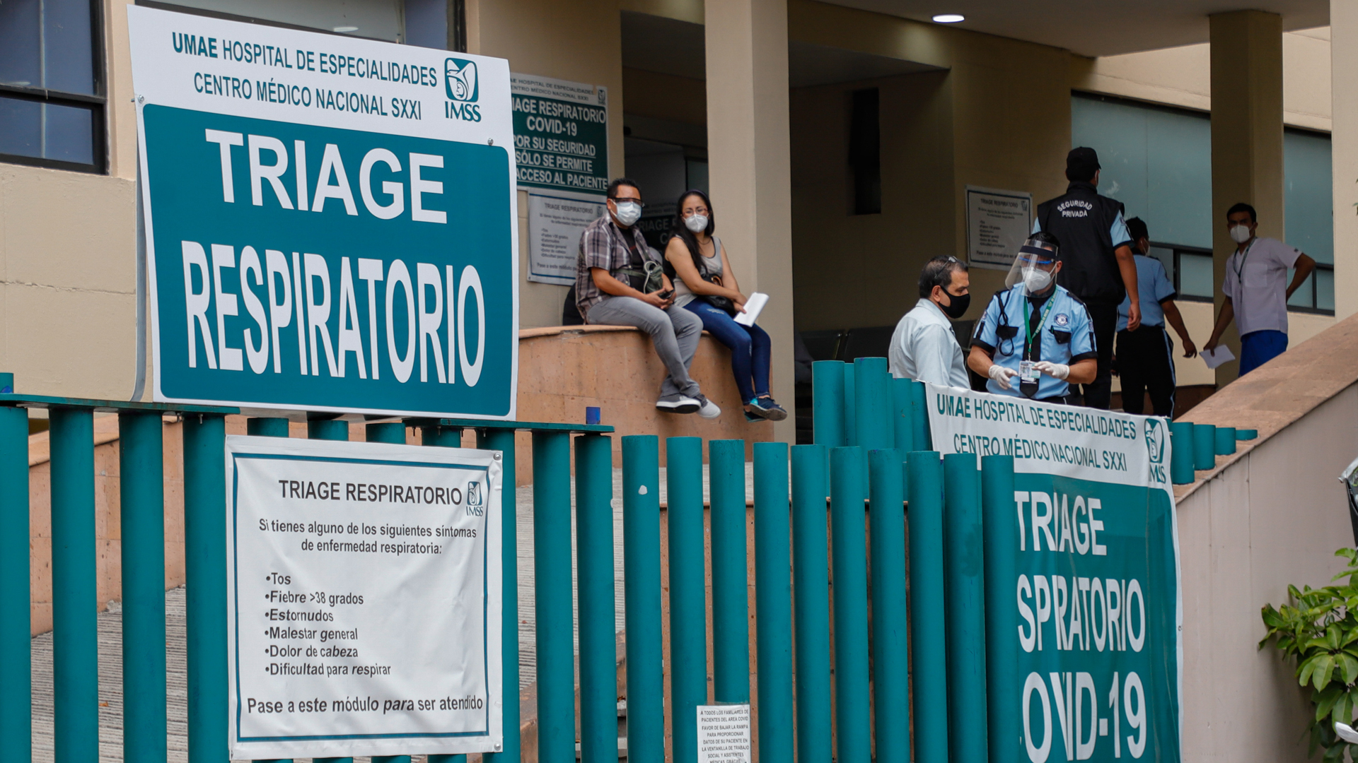 Únicamente tres hospitales COVID del Valle de México tienen disponibilidad de camas