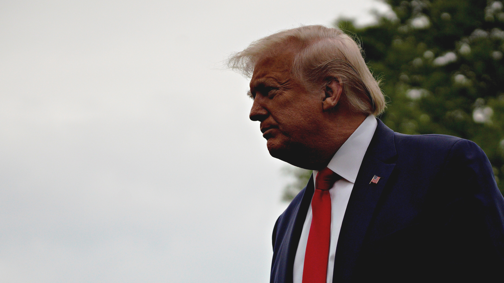 Trump insinúa que podría ser presidente de EE.UU. 13 años más