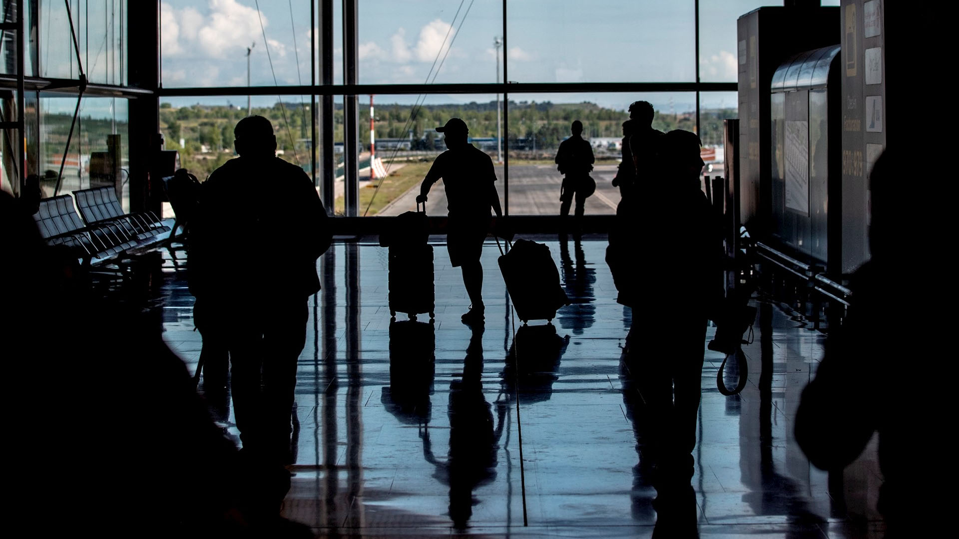 OMT prevé caída de hasta 80 por ciento en turismo internacional este año