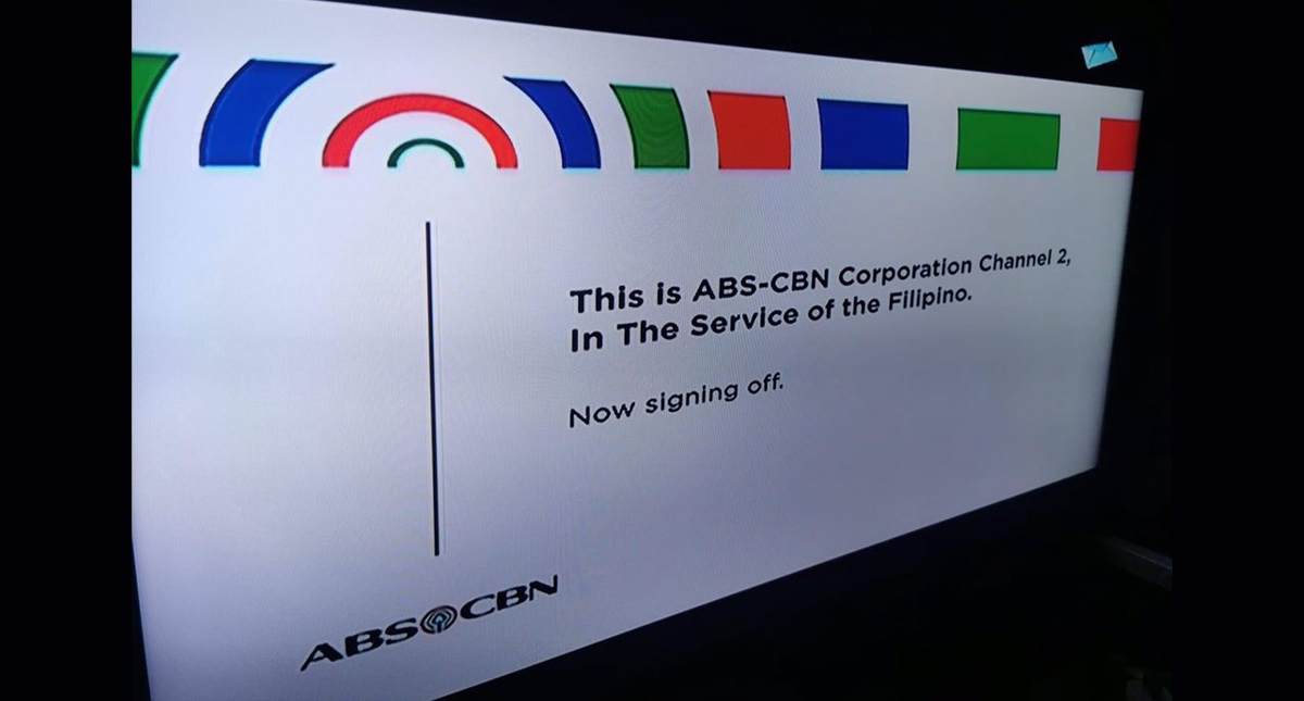 Ordenan el cierre de la mayor cadena de televisión en Filipinas