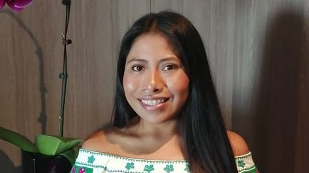 #Video Yalitza agradece a médicos por su máximo esfuerzo en la pandemia #Video Yalitza agradece a médicos por su máximo esfuerzo en la pandemia