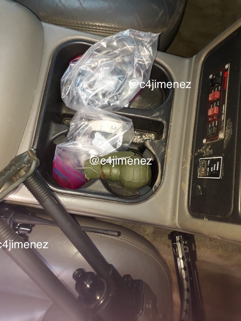 #FOTO Identifican auto en el que presuntamente huyeron atacantes de García Harfuch - armas-atentado-garcia-harfuch