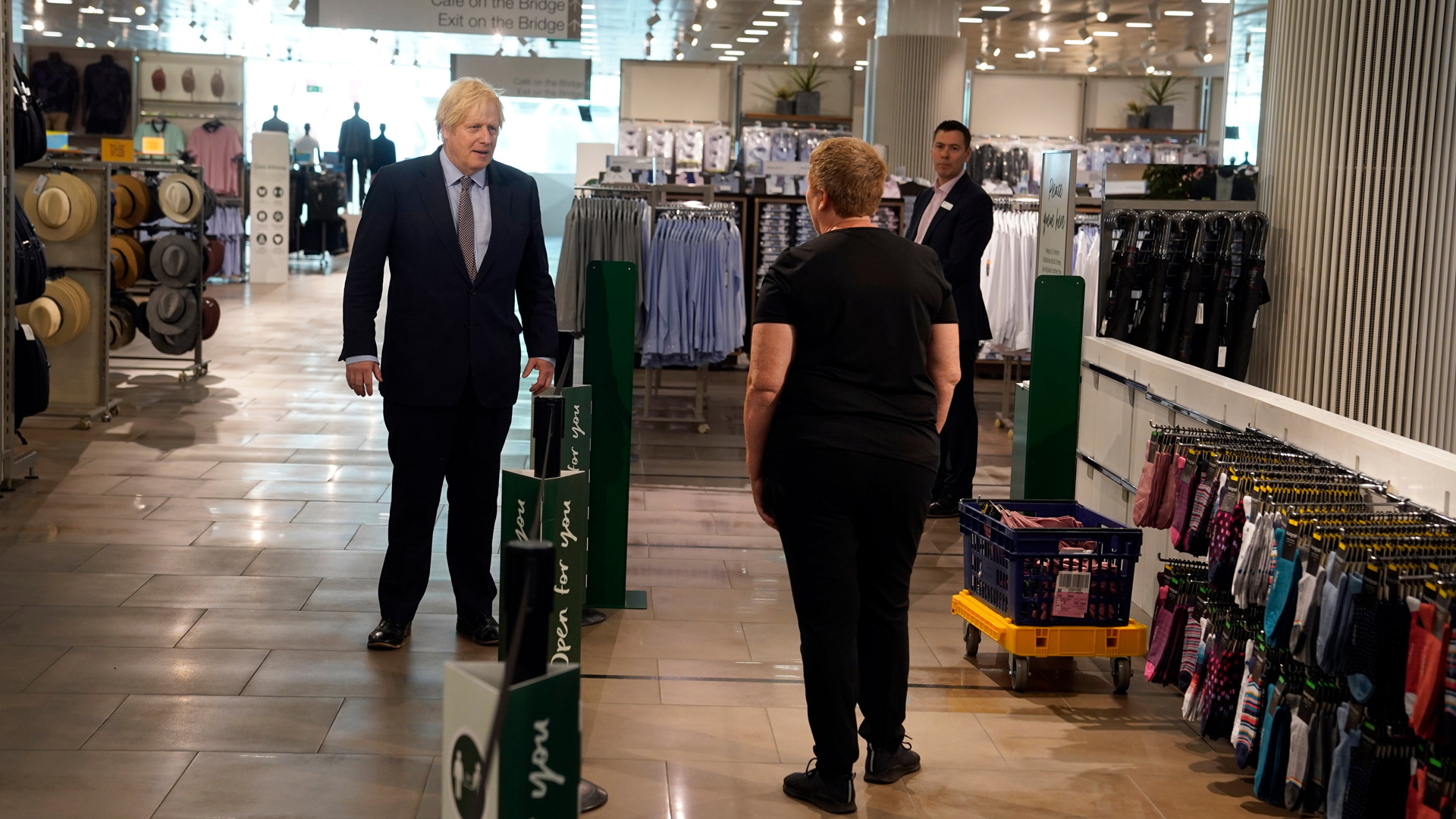 Reino Unido suma 41 mil 698 muertes por COVID-19 previo a reapertura de Inglaterra