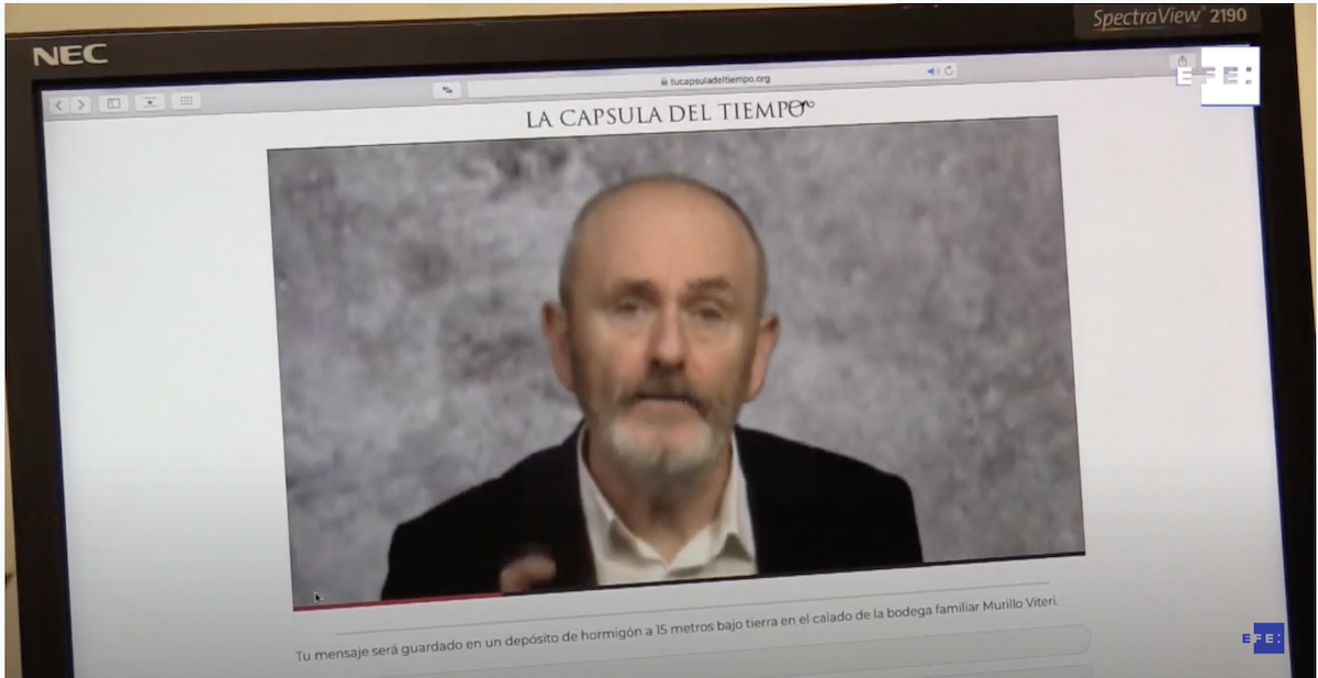 Una cápsula del tiempo atesora mensajes sobre COVID-19 durante 50 años