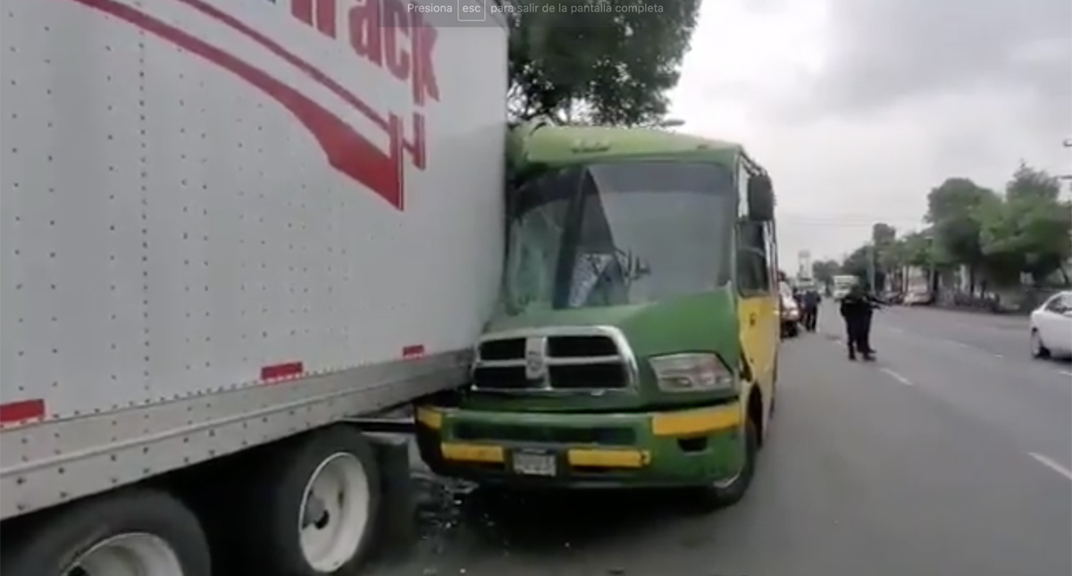 Choque entre camión y tráiler deja al menos siete heridos en Azcapotzalco