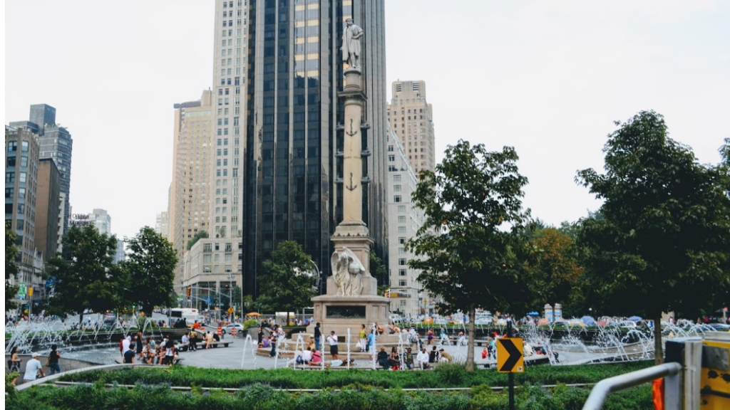 Autoridades de Nueva York cierran filas en defensa de estatua de Cristóbal Colón