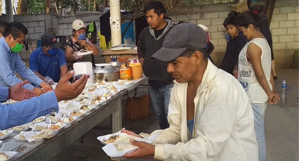 Abren comedores comunitarios en zonas de afectación del turismo en Guerrero