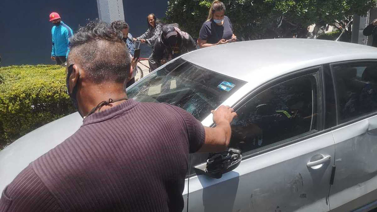 Conductor intenta atropellar a policías en Calzada de Tlalpan