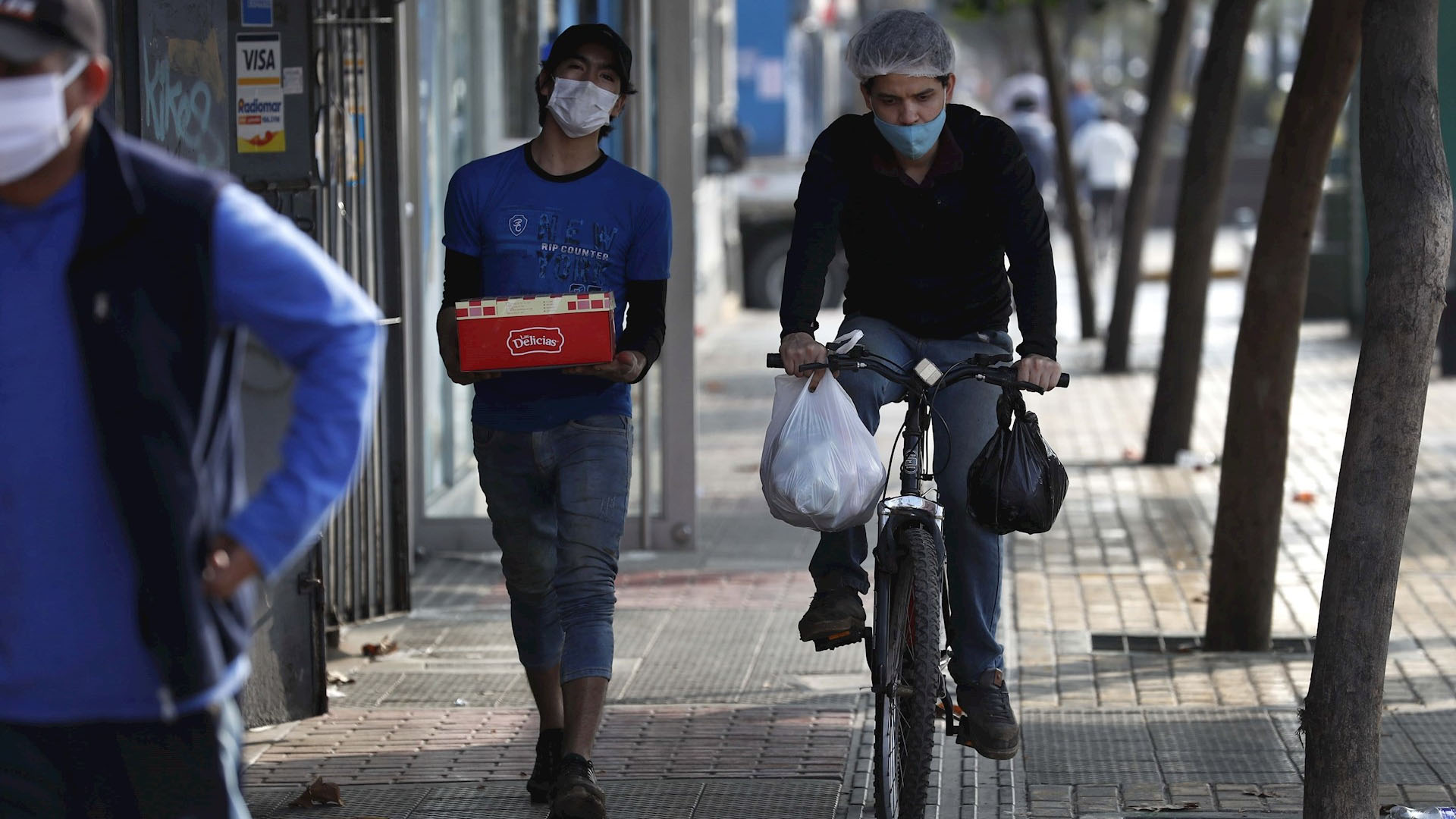 Confinamiento corto y estricto impacta menos en cadenas de suministros: estudio