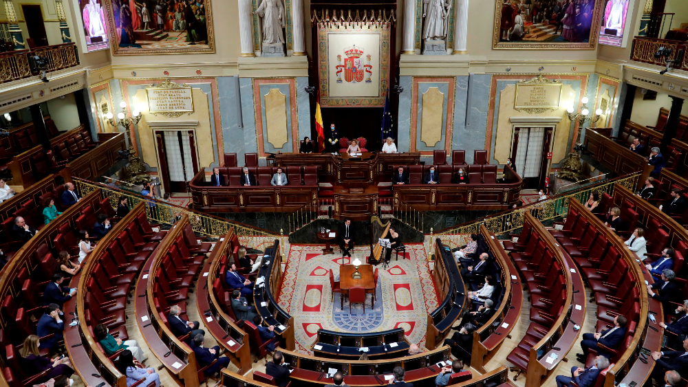 Víctimas de terrorismo en España reprochan pactos políticos con “herederos de ETA”