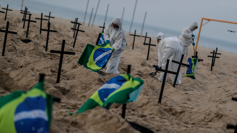 Bolsonaro lamenta muertes por COVID-19, pero llama a ‘seguir adelante’