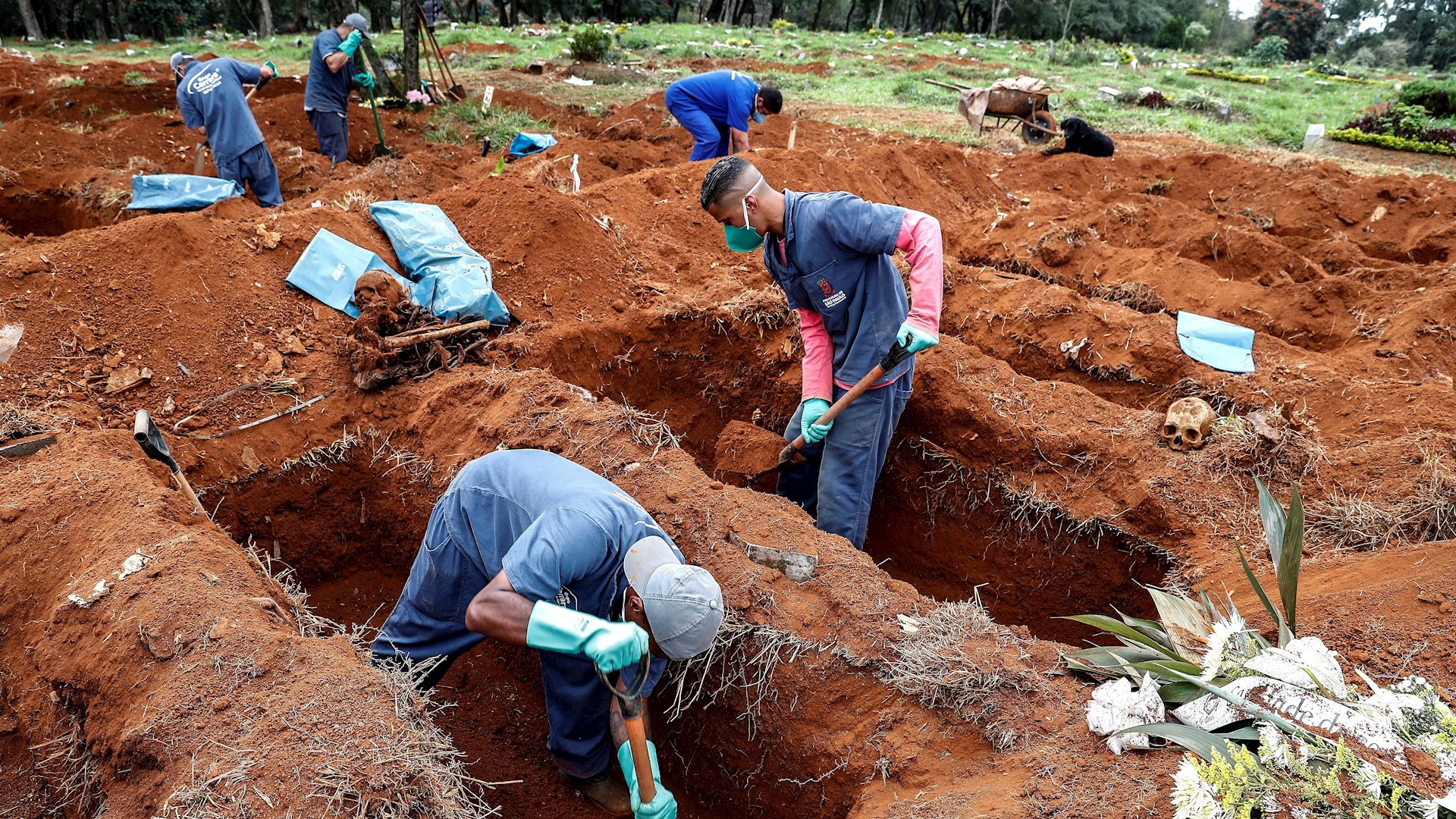 Latinoamérica analiza una mayor reapertura tras seis meses de pandemia y 310 mil muertes - covid-19-coronavirus-brasil-pandemia-muertos