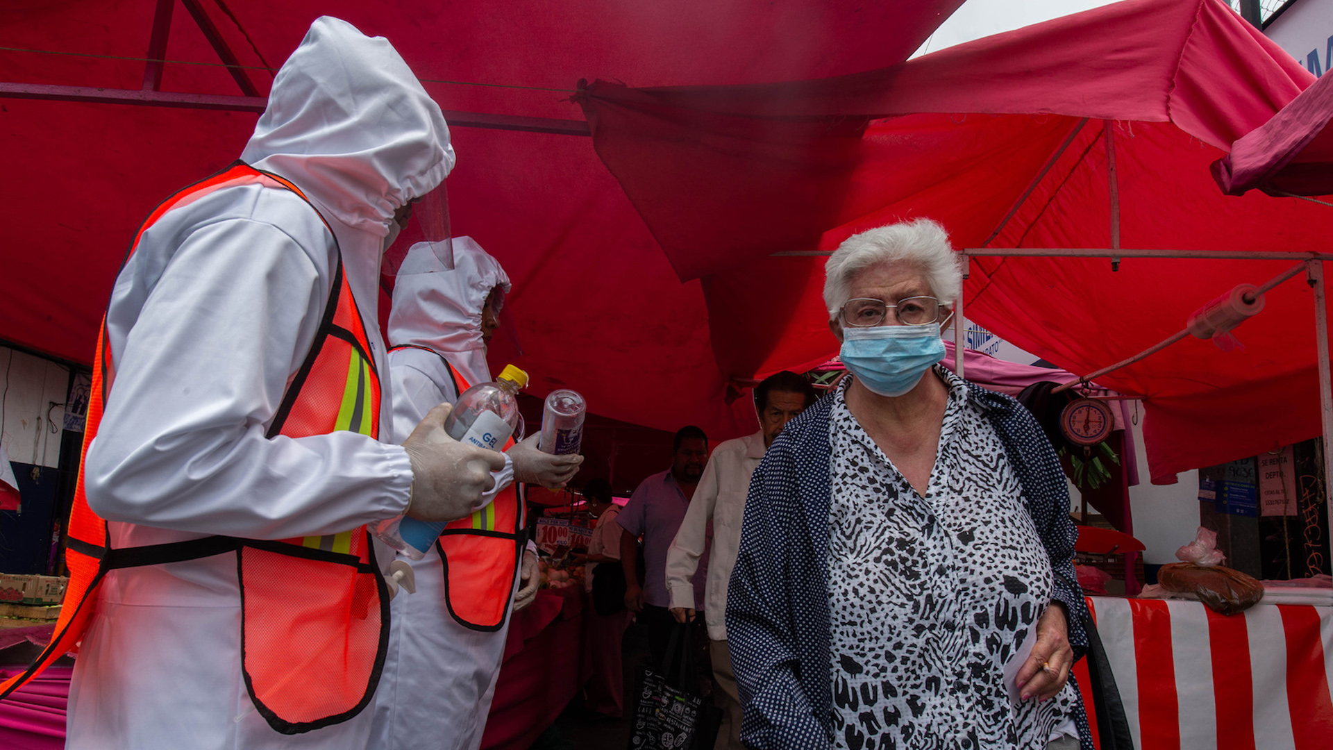 Reanudarán operativos para evitar venta de medicamentos robados en tianguis de la Ciudad de México