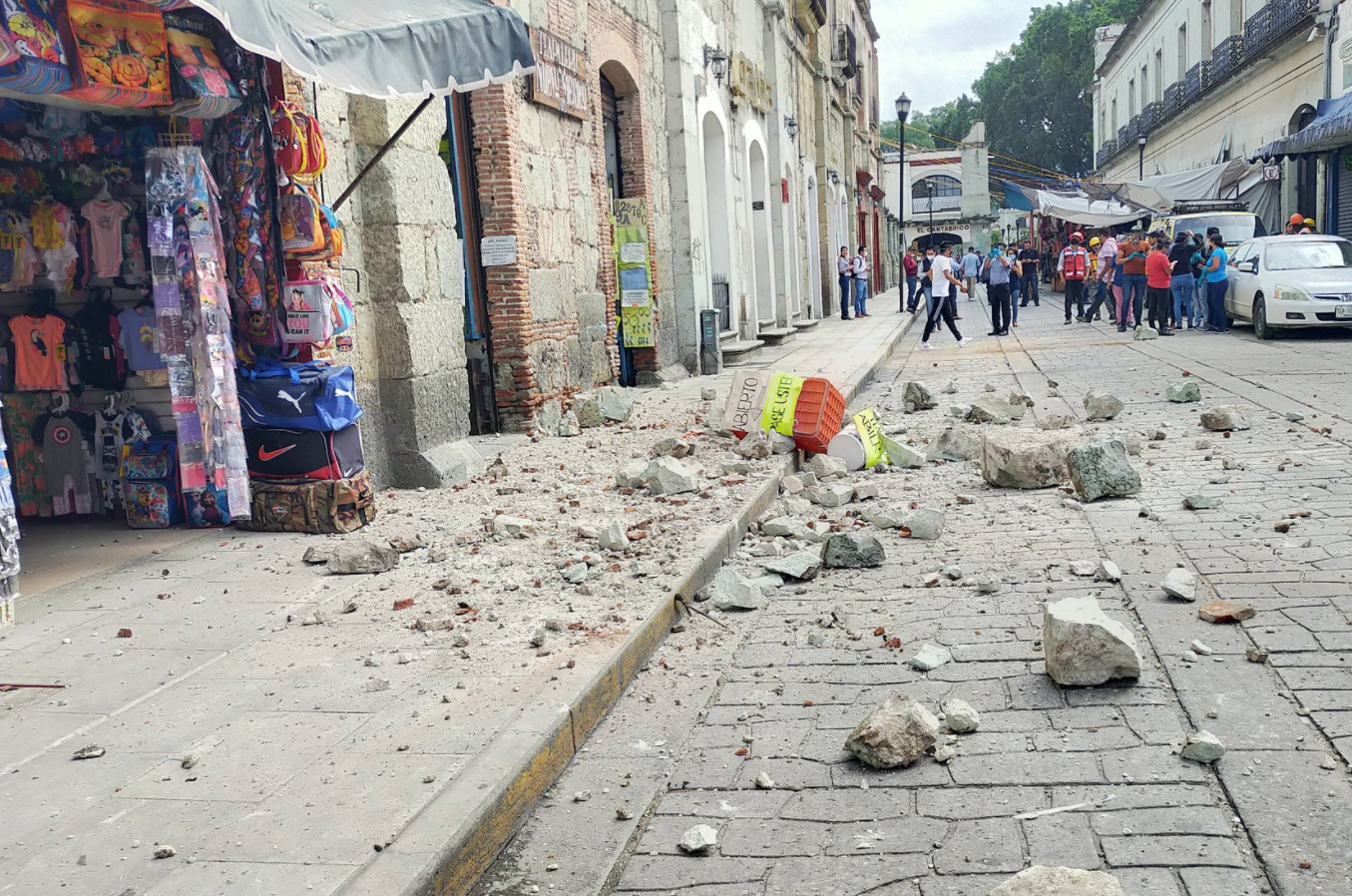 Dos personas muertas tras sismo en Oaxaca