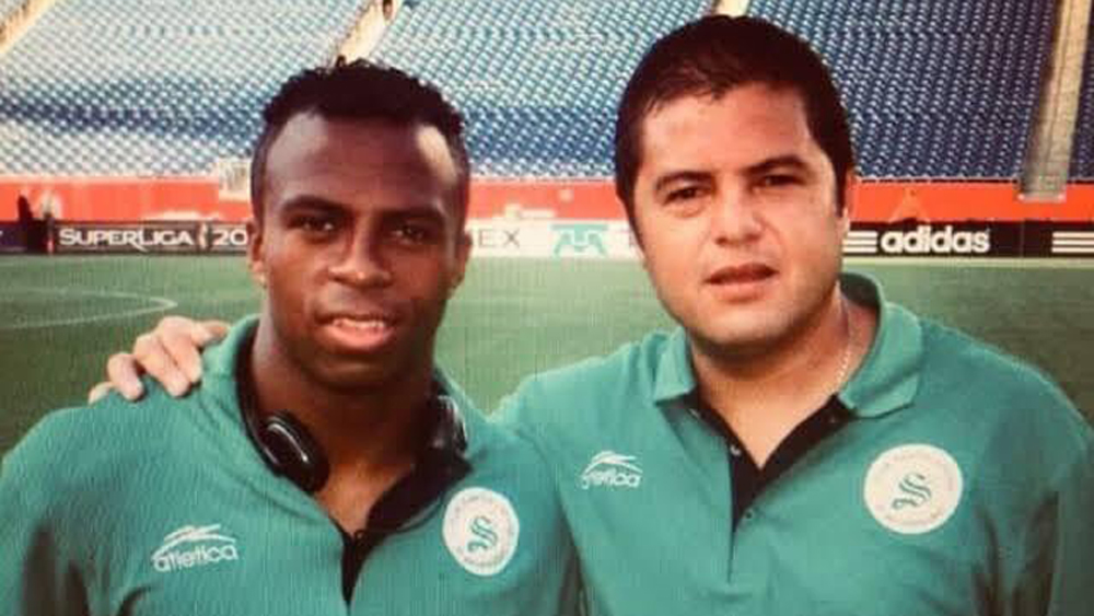 Daniel Guzmán revela que peleó a golpes con "Chucho" Benítez - daniel-guzman-con-chucho-benitez