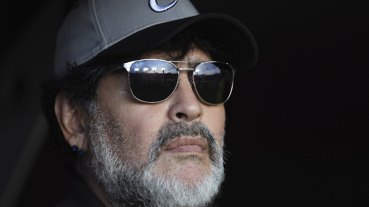 Debieron decirle - die