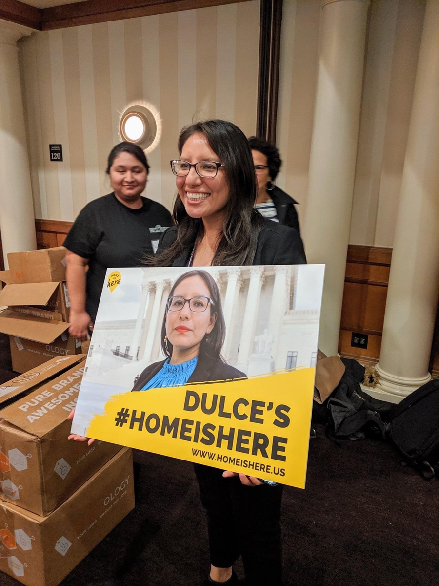 Mexicana indocumentada que demandó a Trump celebra fallo sobre DACA - dulce-garcia