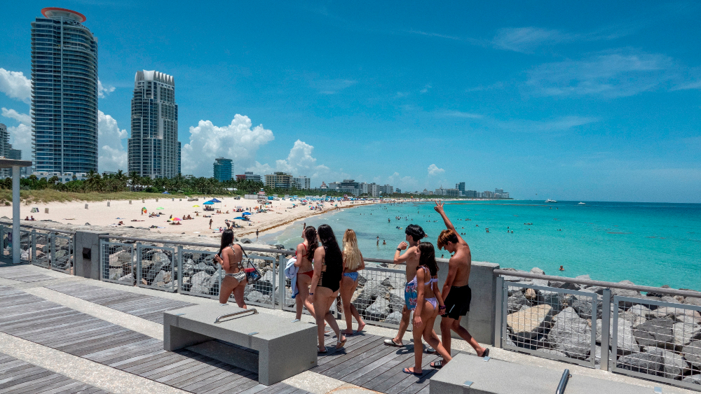 Pandemia acaba con casi 150 millones de viajes en EE.UU. este verano