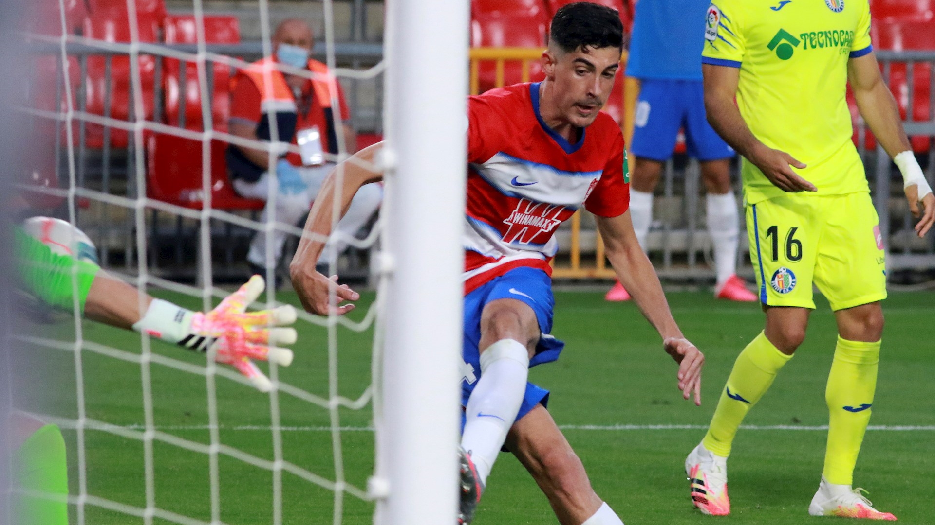 Granada le da la vuelta al partido y vence al Getafe en LaLiga