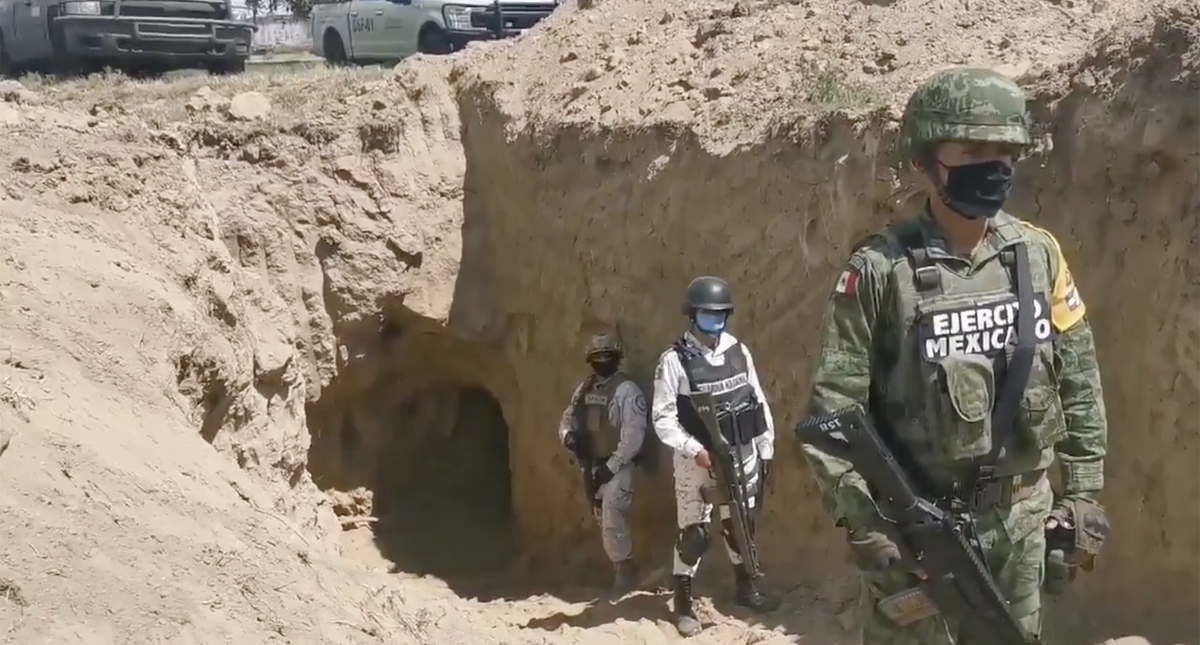 #Video Hallan en Puebla túnel utilizado para el robo de combustible
