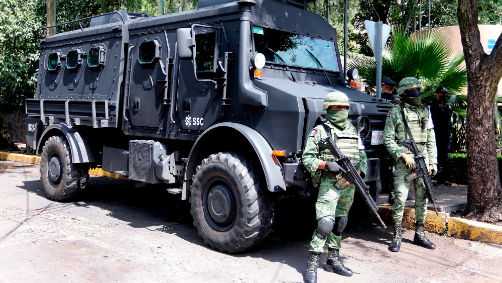 Catean en la GAM tres domicilios relacionados con atentado a García Harfuch