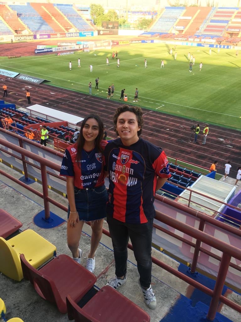 Una fábula de nuestro tiempo; Atlante quiere ascender - img-2199