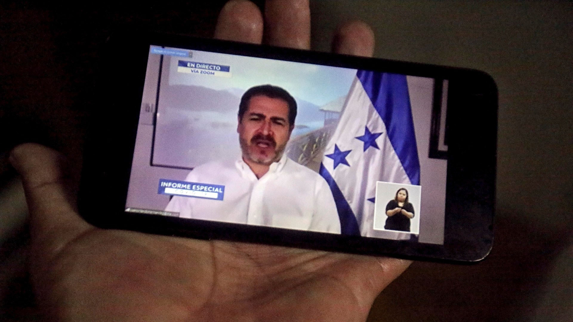 Juan Orlando Hernández, presidente de Honduras, es diagnosticado con neumonía