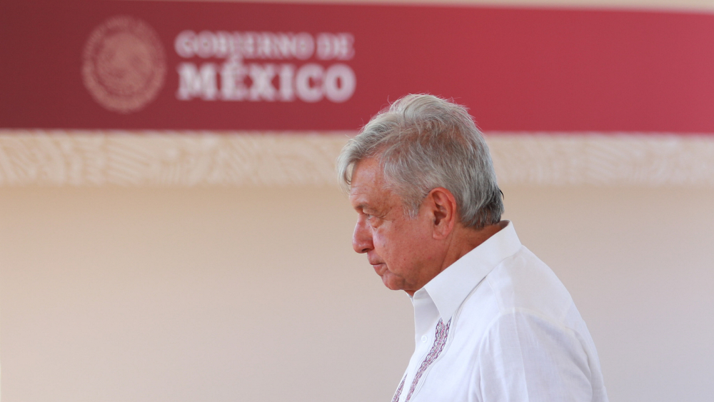 Denuncia AMLO presunto Bloque Opositor Amplio contra Morena y su gobierno