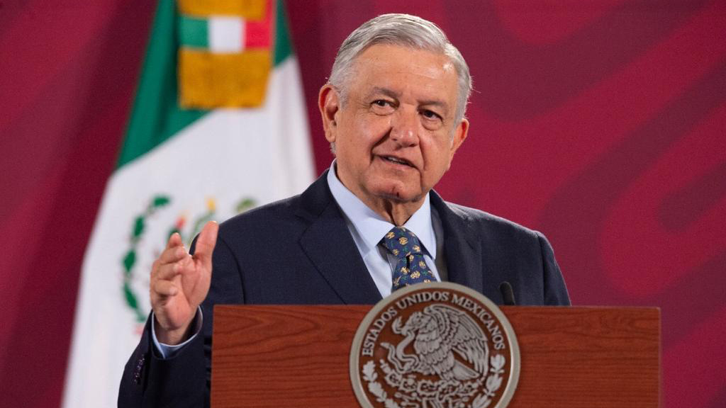 #Video AMLO recuerda conflicto minero en Sonora con poema ‘Discurso a Cananea’