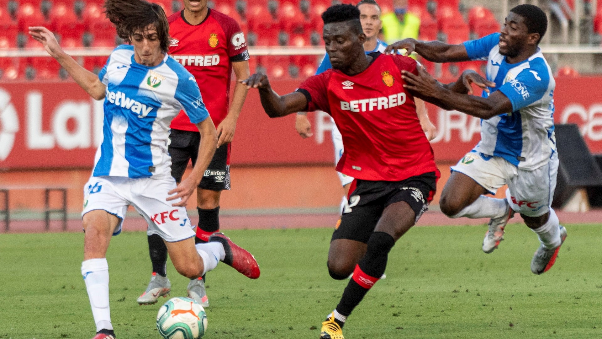 Mallorca y Leganés empatan a un gol, suman un punto poco útil