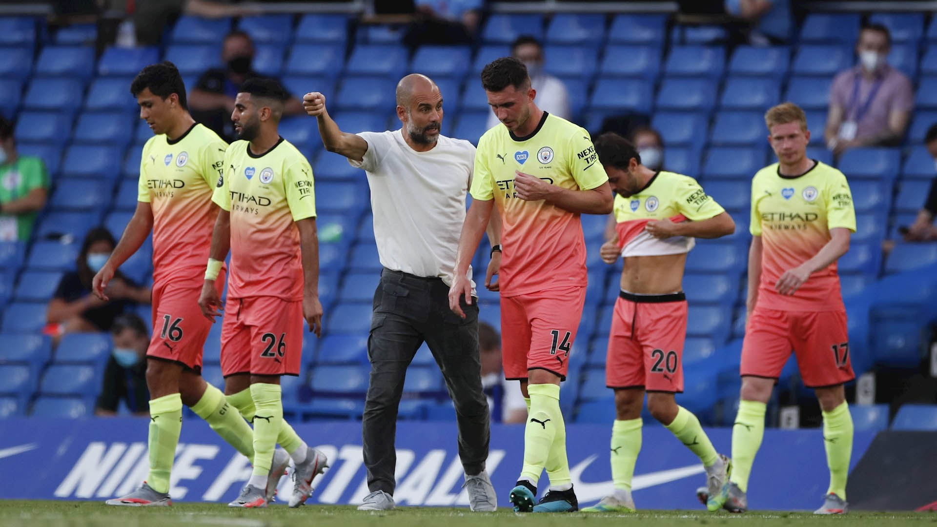 Guardiola confirma que Manchester City hará pasillo de honor a Liverpool