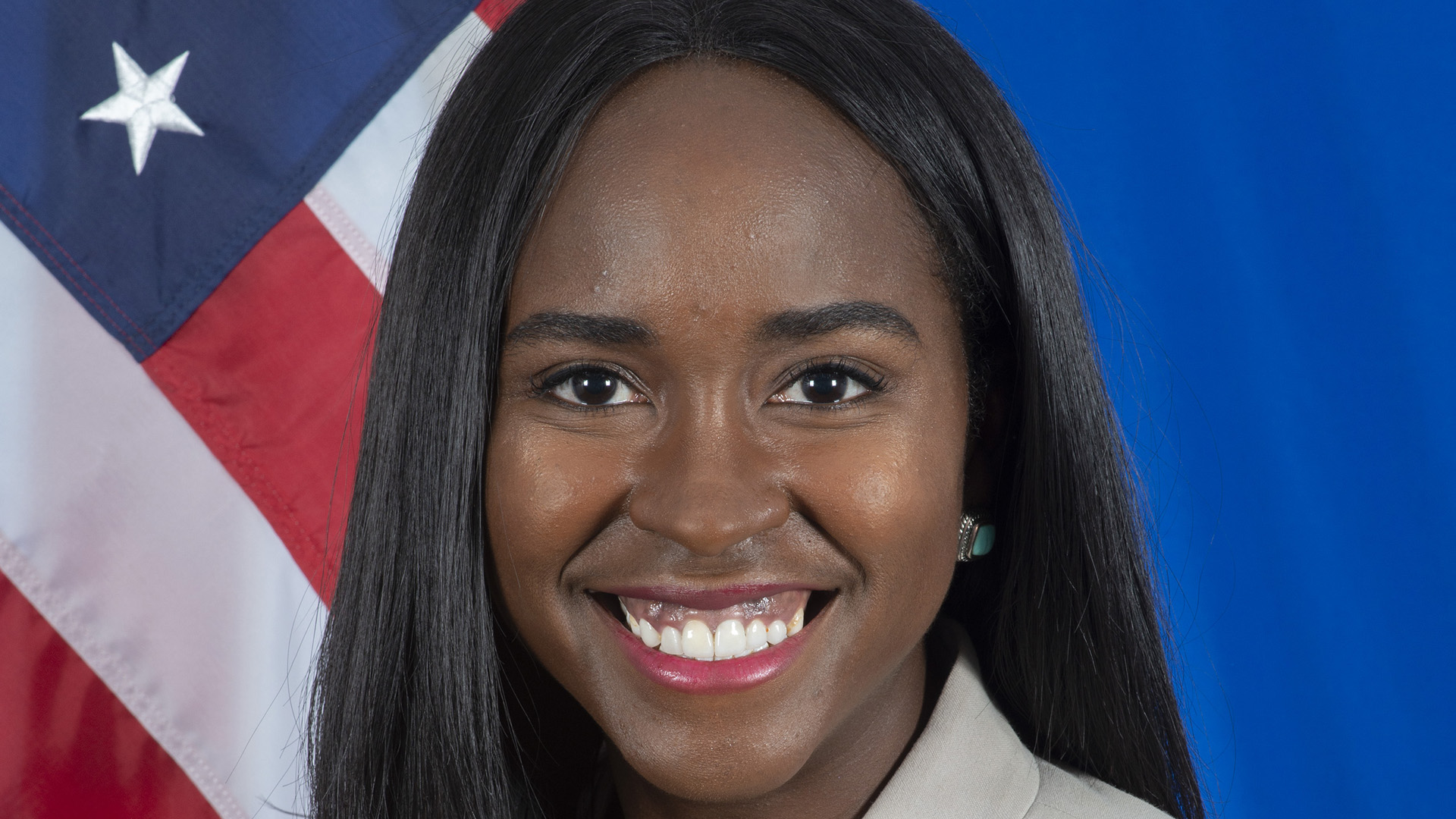 Dimite alta funcionaria de EE.UU. por la gestión de Trump en protestas raciales