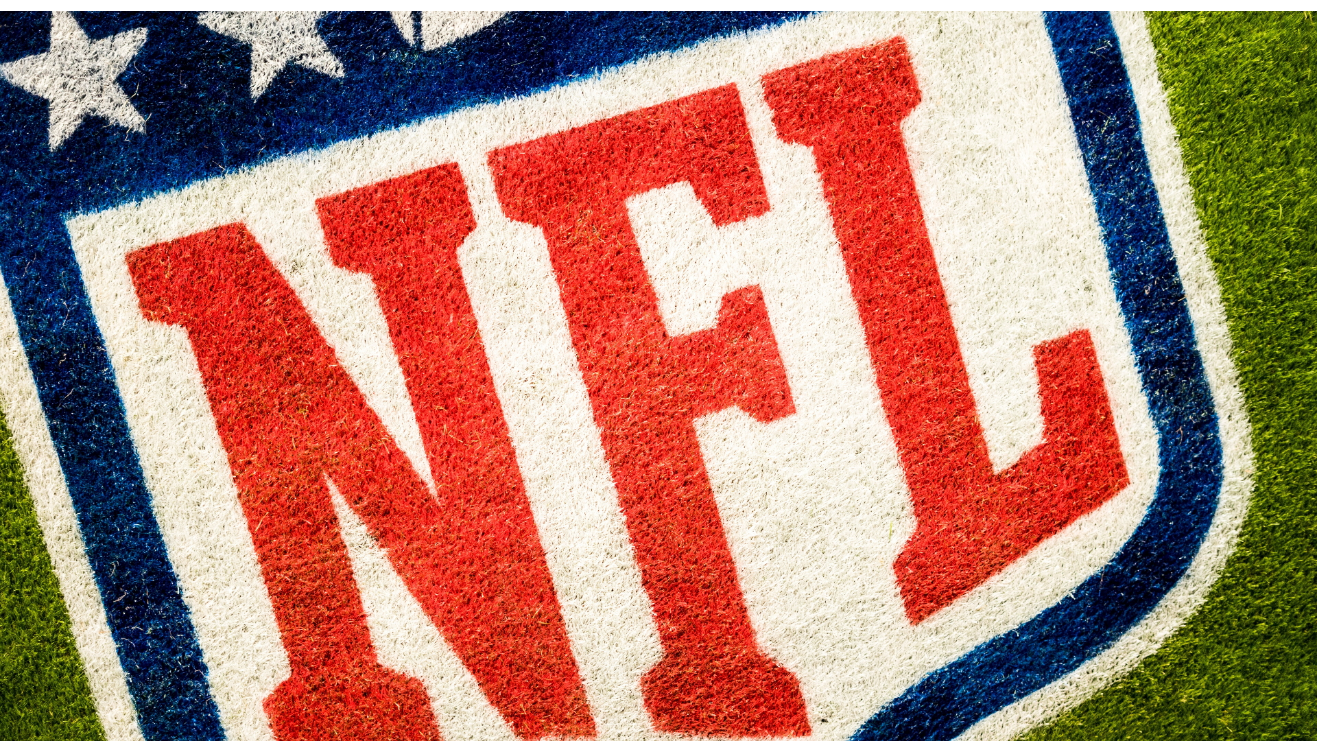 Al menos 72 jugadores de la NFL dieron positivo a COVID-19