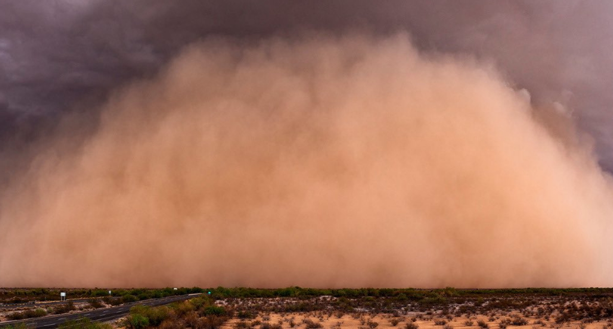 Descartan riesgo para la población ante llegada de polvo del Sahara a México