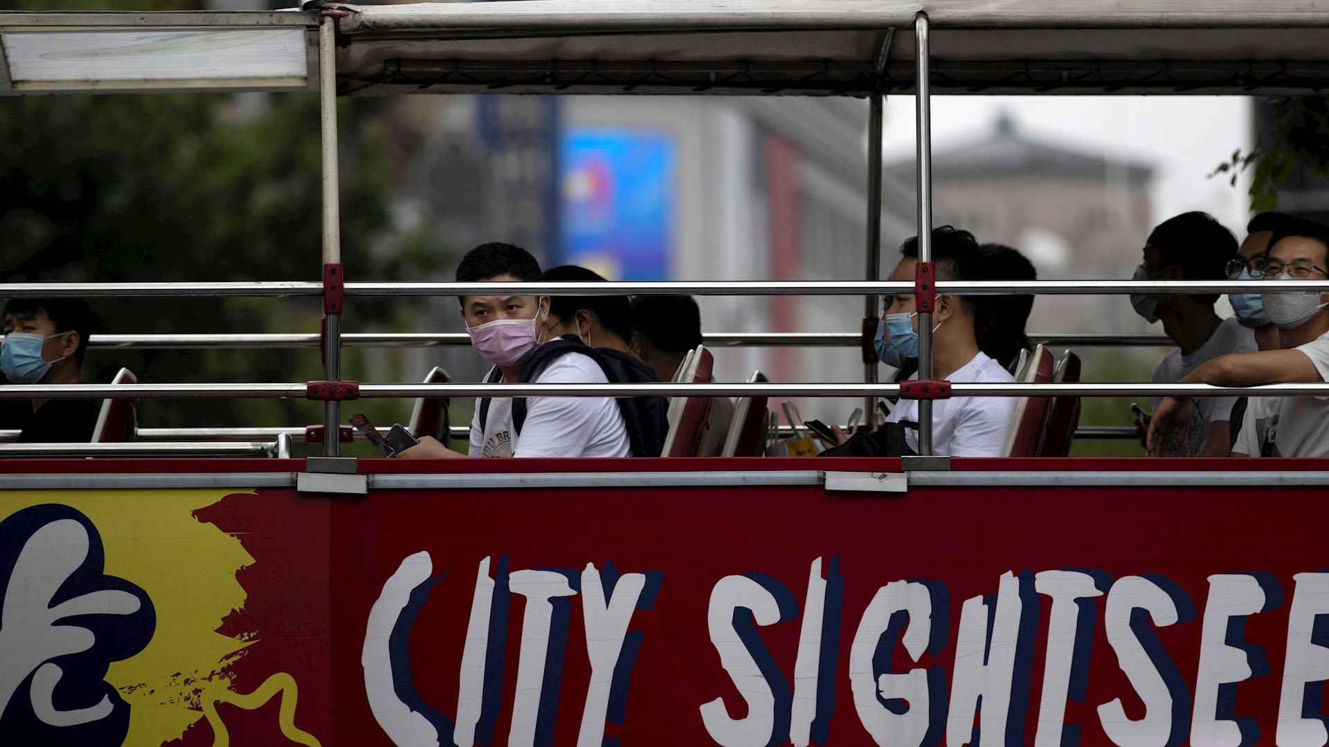 OMS pide evitar desconfinamientos apresurados ante rebrotes de COVID-19