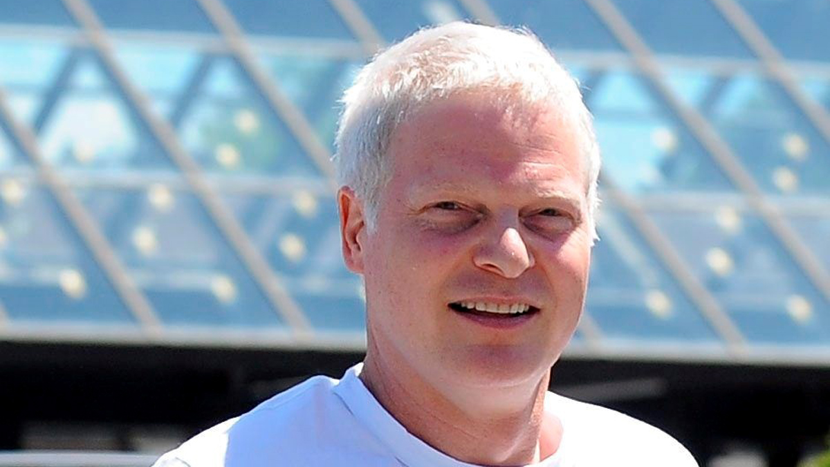 Murió Steve Bing, productor de ‘El expreso polar’