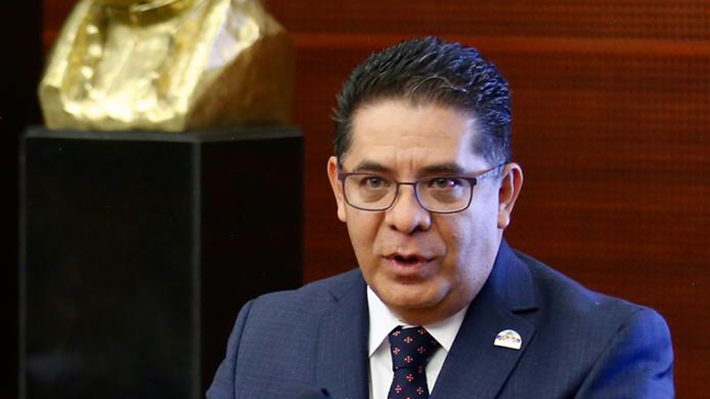 Rabindranath Salazar da positivo a COVID-19