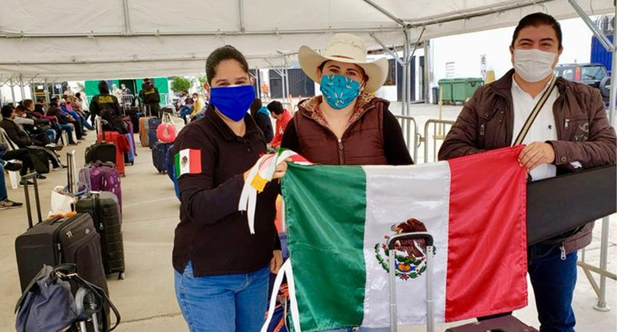 Regresan 51 mexicanos que se encontraban varados en Perú por la pandemia