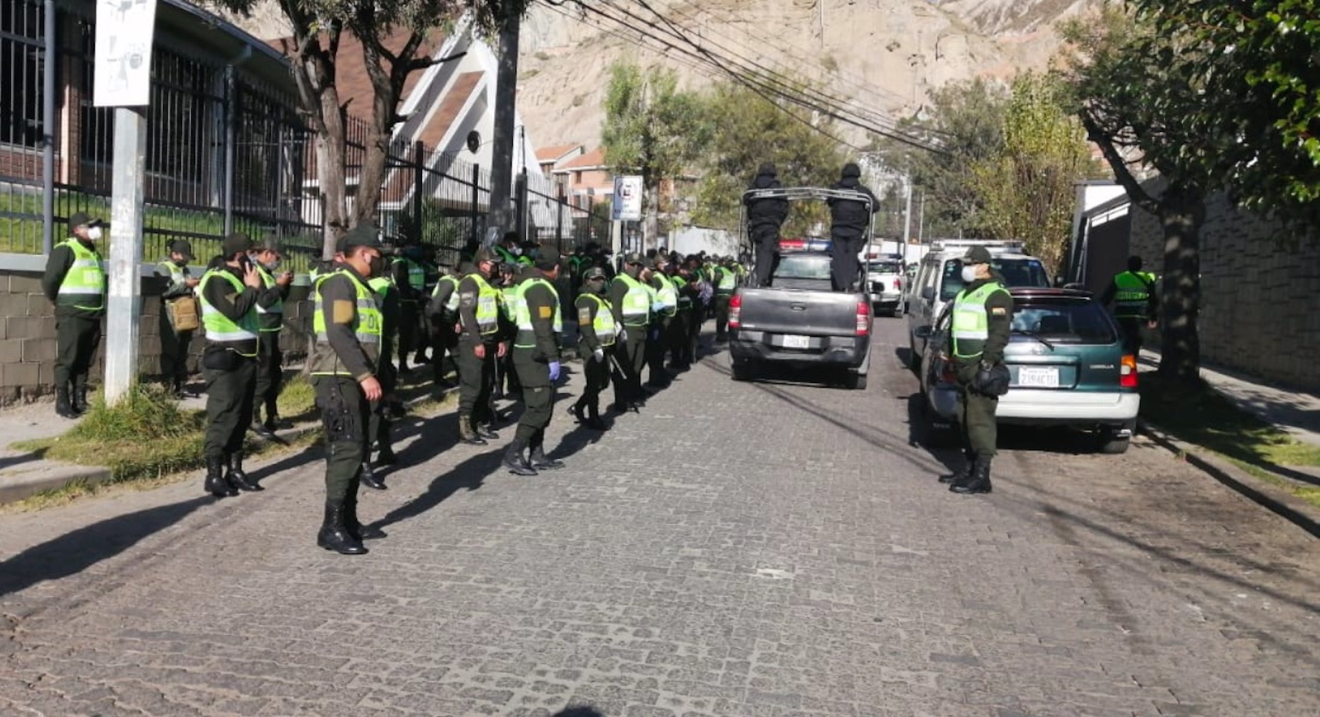 Embajada de México en Bolivia registra movimiento policiaco inusual en inmediaciones de residencia