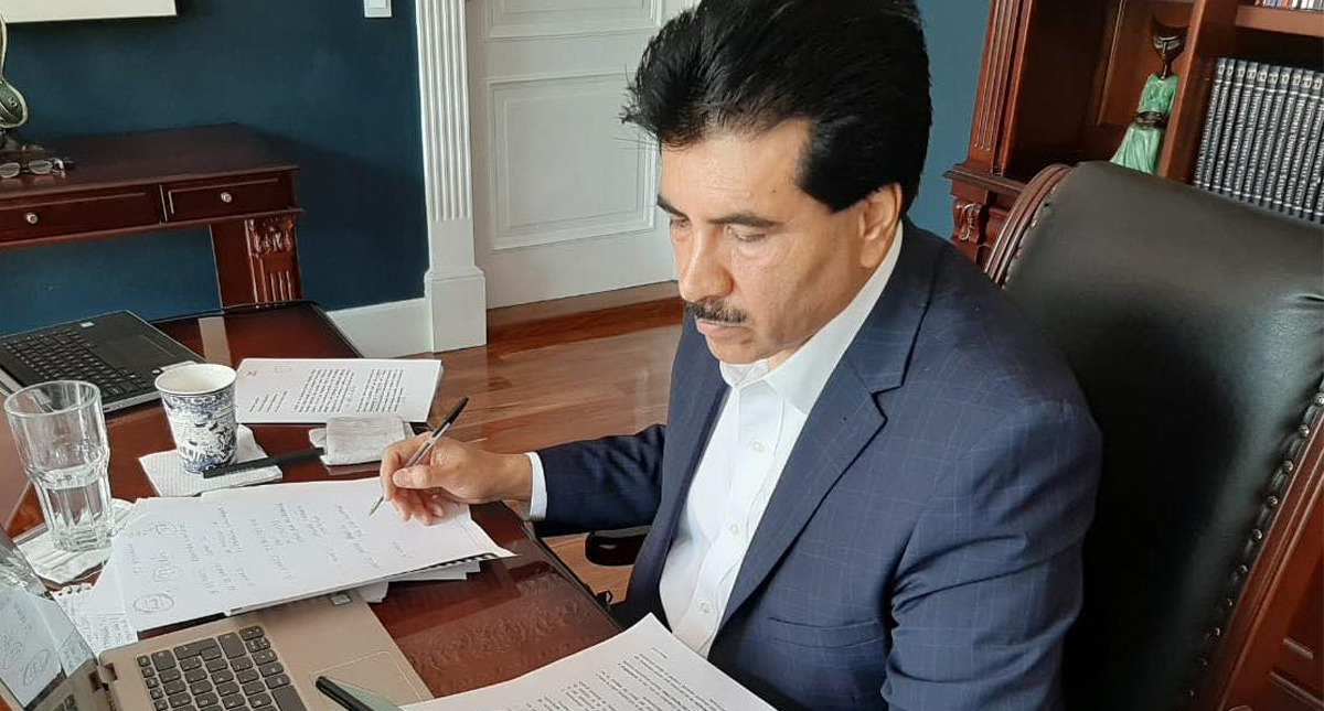 Senador de MC se pasa a Morena y le da mayoría calificada en la Comisión Permanente