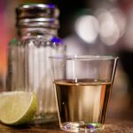 Tequila adulterado suma 6 muertos en Guanajuato