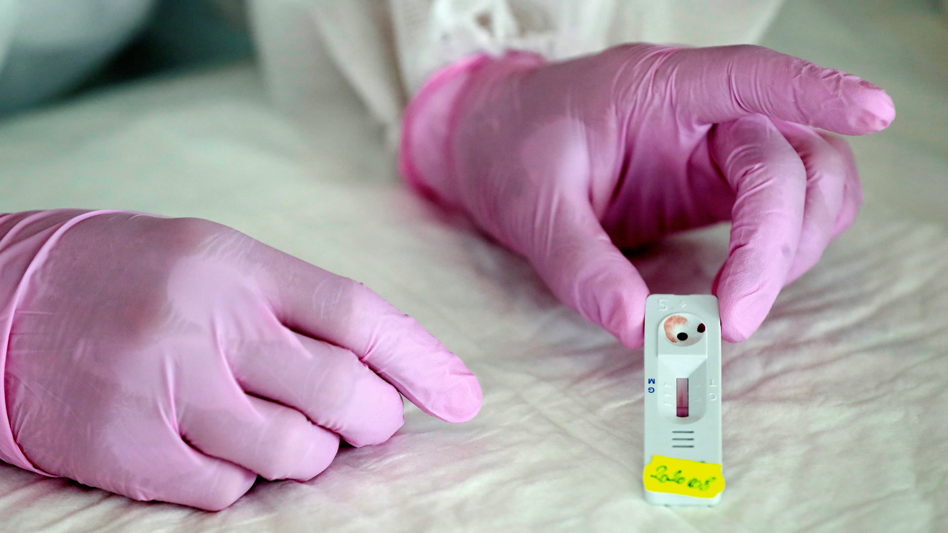 Aplicar pruebas de COVID-19 no garantiza un control exitoso de la pandemia, afirma López-Gatell