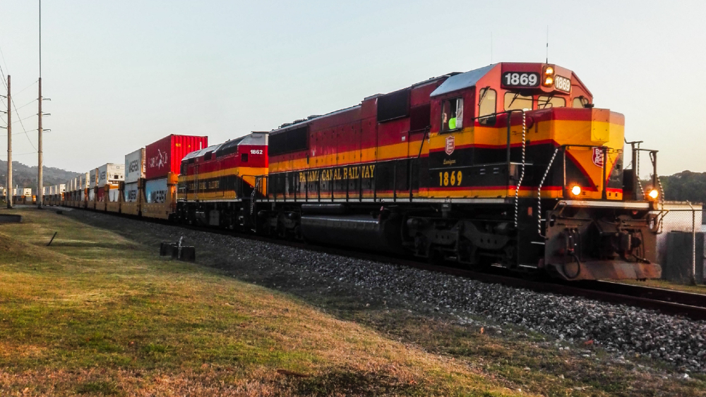 Reabren cruces de trenes en la frontera México-EEUU tras 5 días de pérdidas millonarias Reabren cruces de trenes en la frontera México-EEUU tras 5 días de pérdidas millonarias