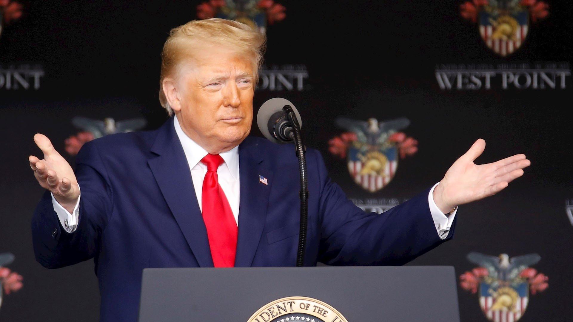 Trump pide superar “pasiones del momento” tras protestas por racismo