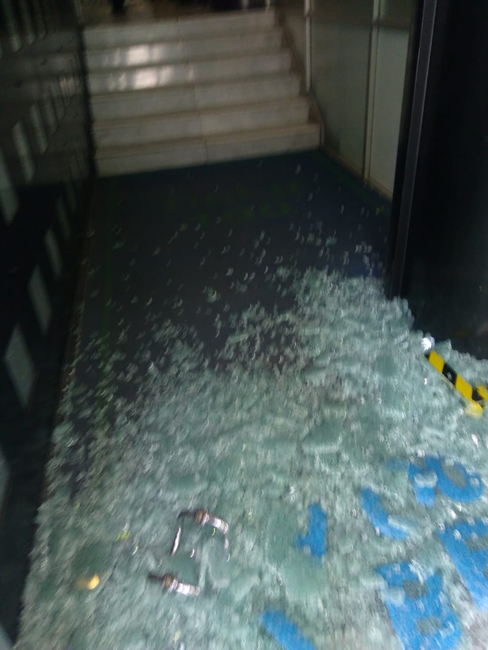 #Fotos Encapuchados vandalizan y agreden impunemente en Reforma - whatsapp-image-2020-06-05-at-30217-pm