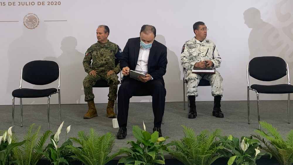 Asiste Alfonso Durazo a reunión de seguridad en Irapuato, Guanajuato